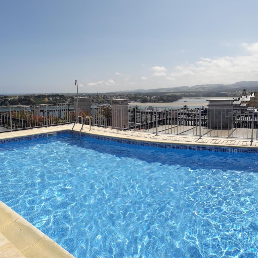 Ferienwohnung Atico Con Terraza Y Piscina Comunitaria Ribadeo Exterior foto